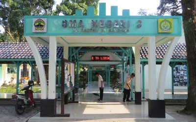 Lewat Jalur SNBP, 76 Siswa SMA Negeri 3 Salatiga Diterima di Perguruan Tinggi Negeri Terkemuka.